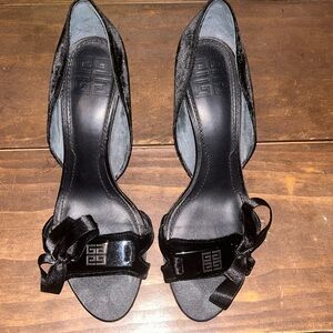 Givenchy heels size 39